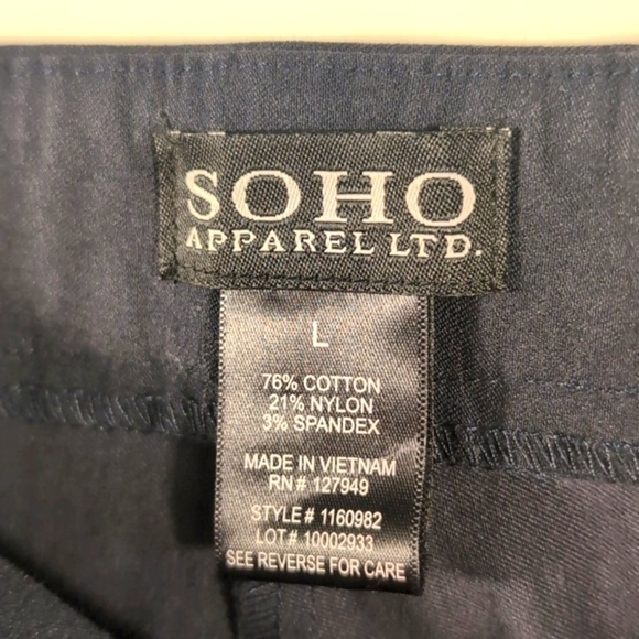 NWT Soho Apparel Large Black Capri Pants / Cropped Trousers - Picture 7 of 12